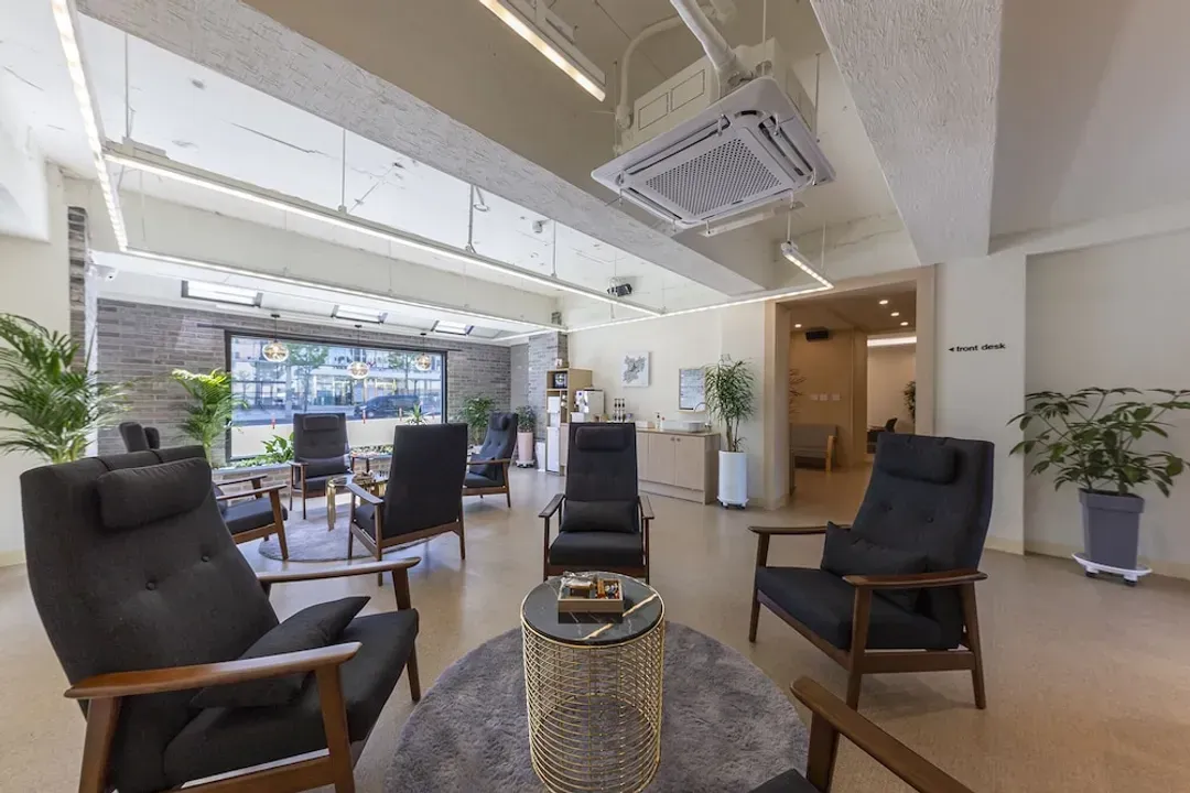 江原道-1962 Business Hotel Chuncheon Branch