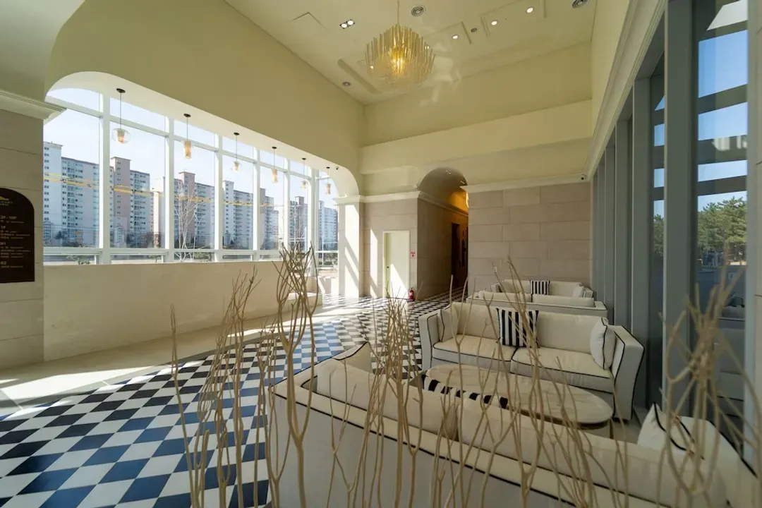 Lobby sitting area