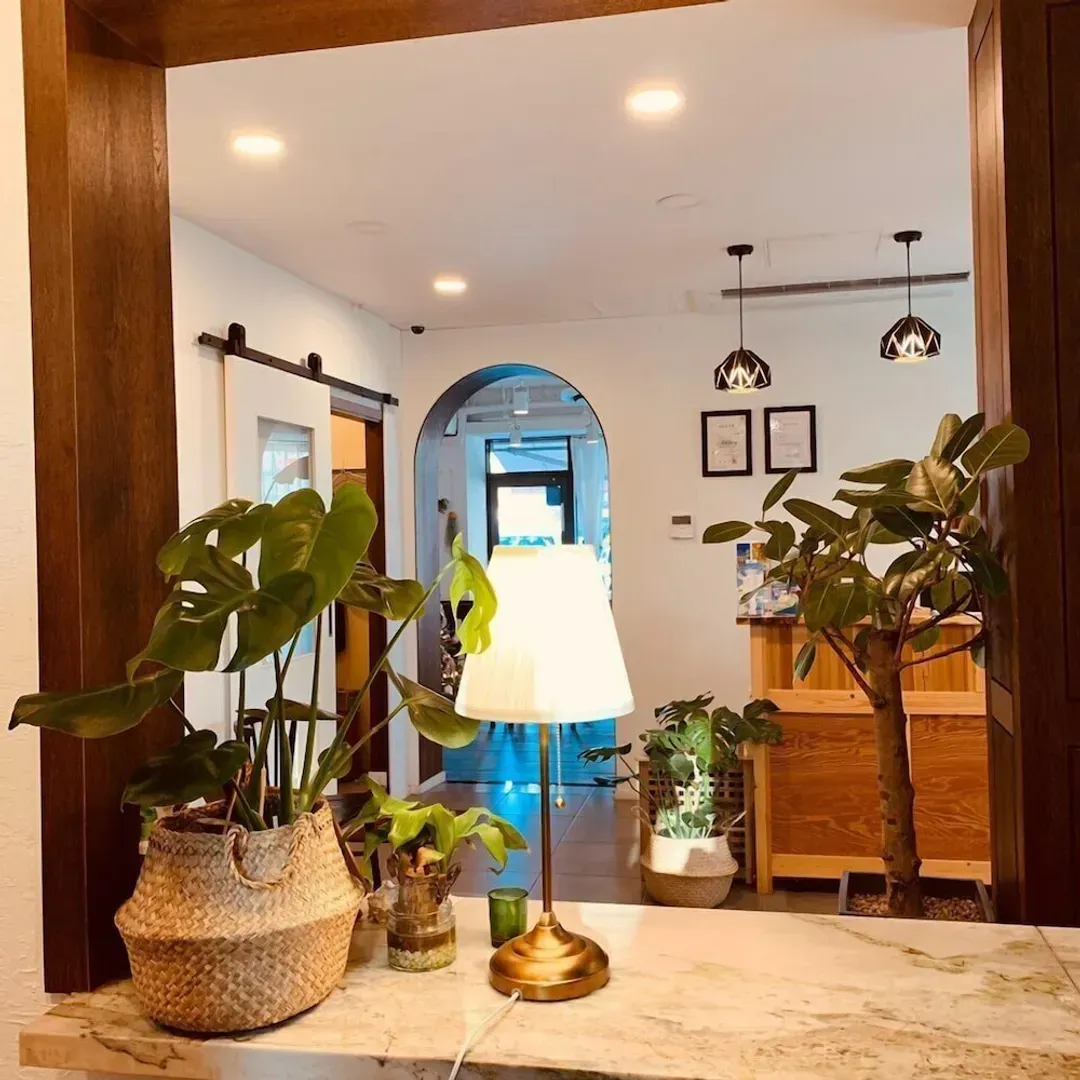 Primary image