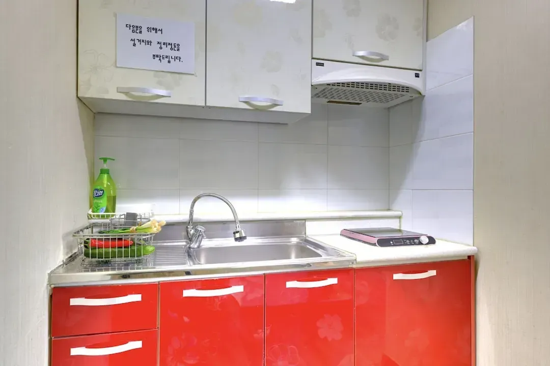 Private kitchenette