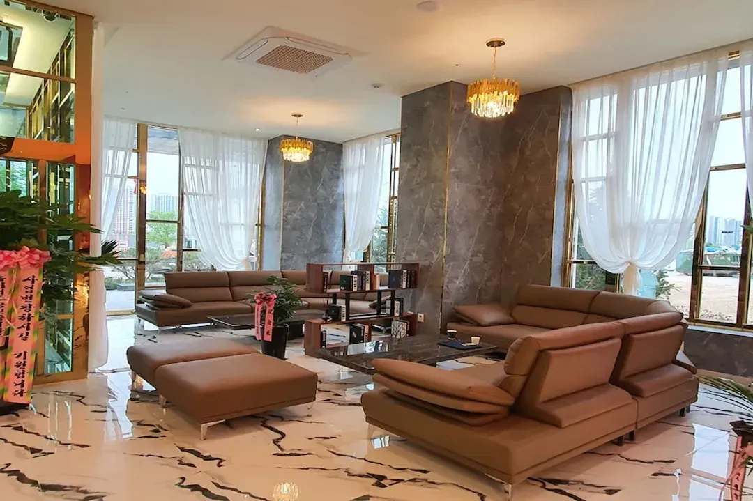Lobby sitting area