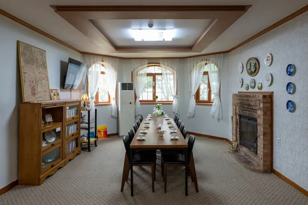 In-room dining