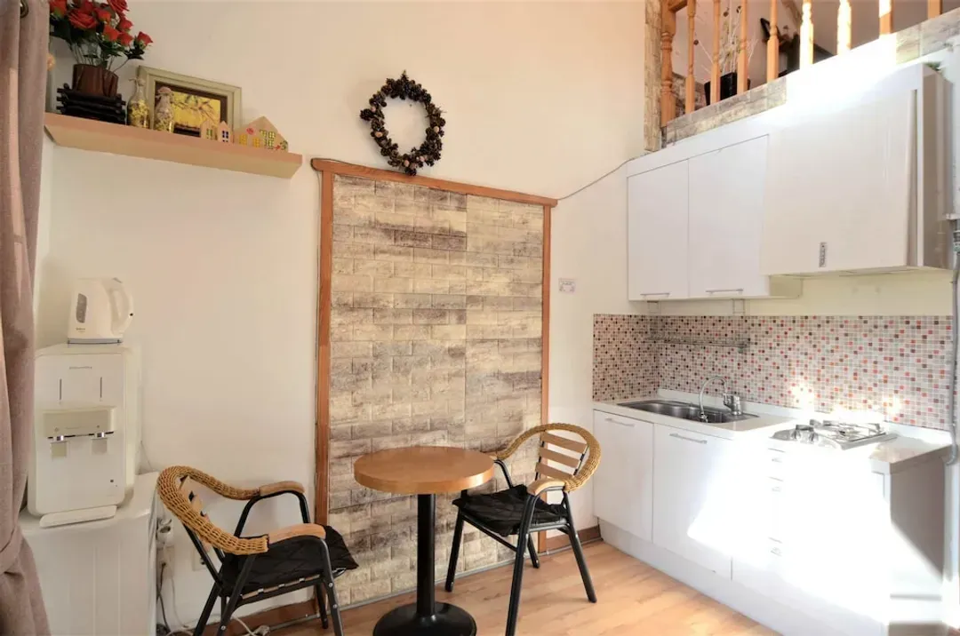 Private kitchenette