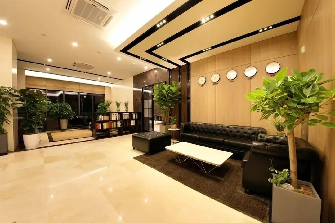 Lobby sitting area