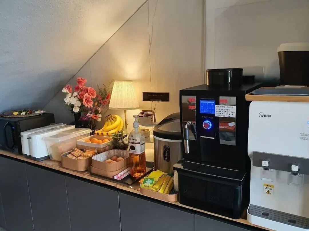 Coffee service