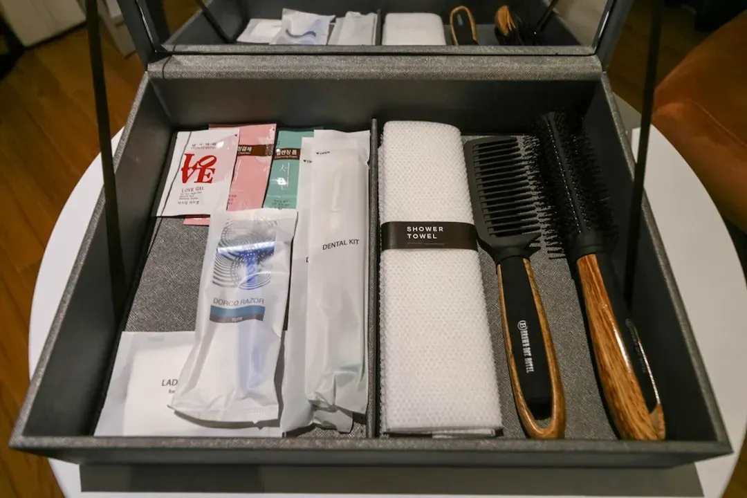 Room amenity