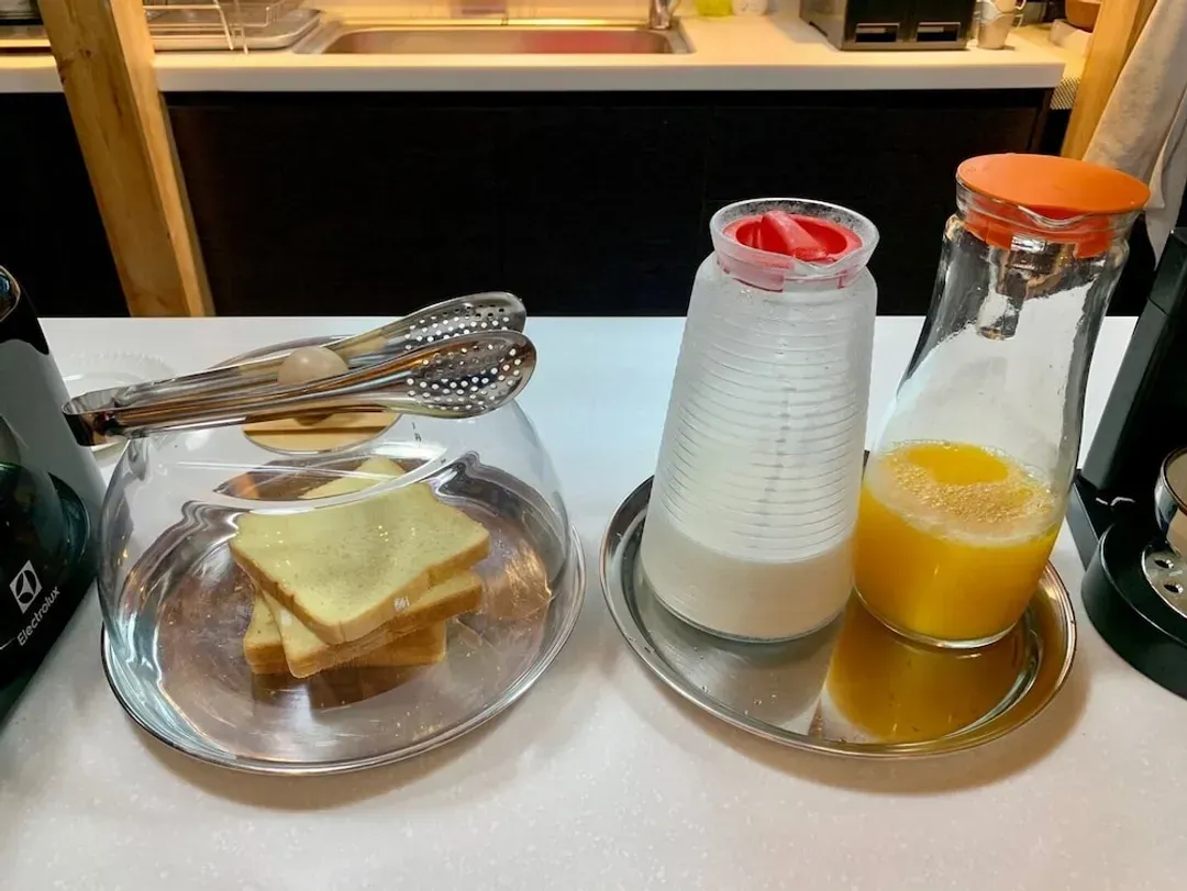 Breakfast meal