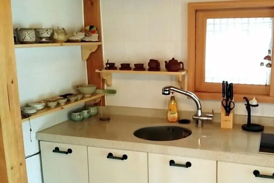 Private kitchenette