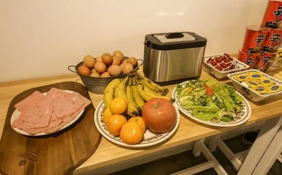 Breakfast buffet