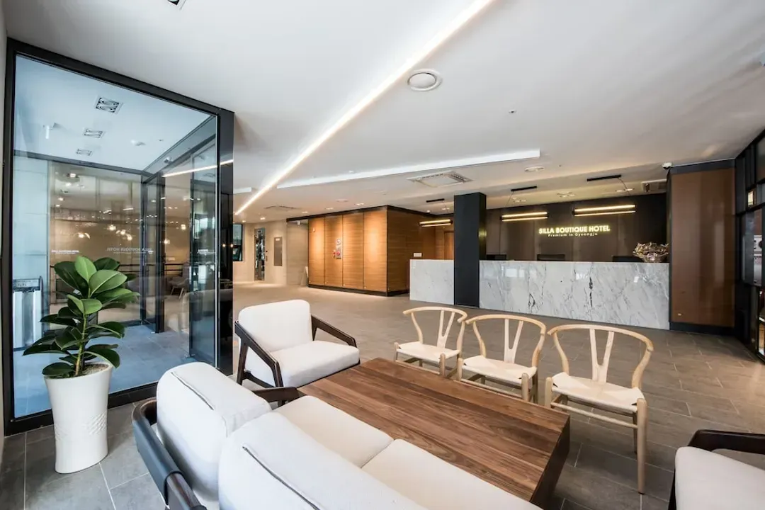 Lobby sitting area