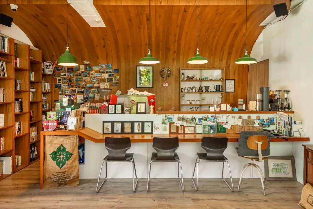 Café IsShoNi