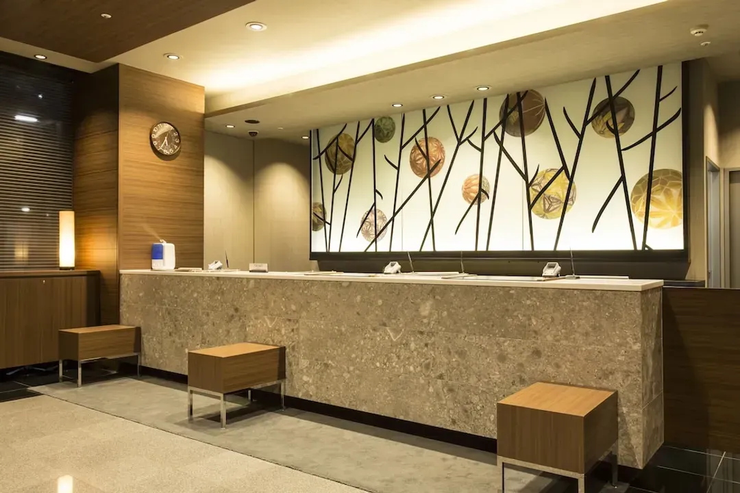 Check-in/check-out kiosk