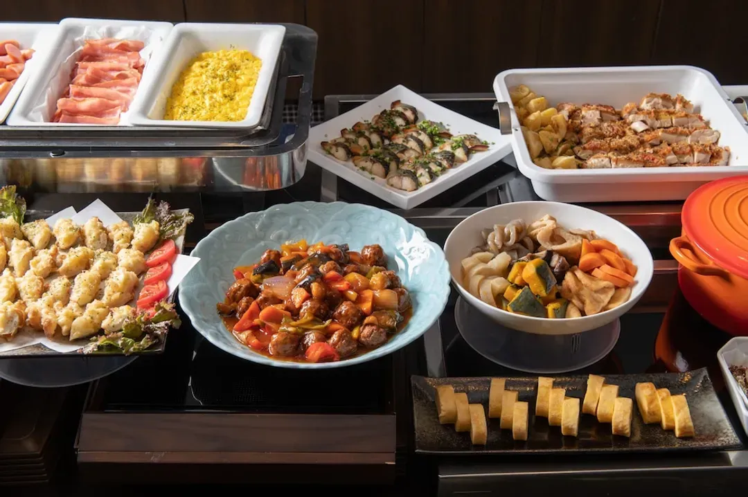 Breakfast buffet