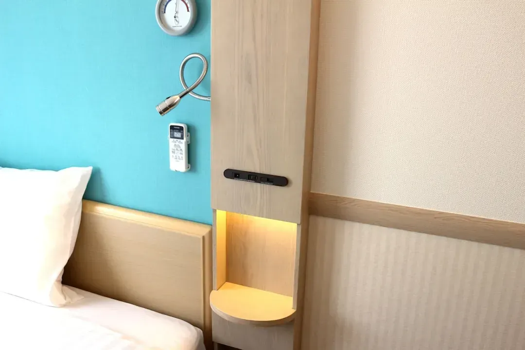 Room amenity
