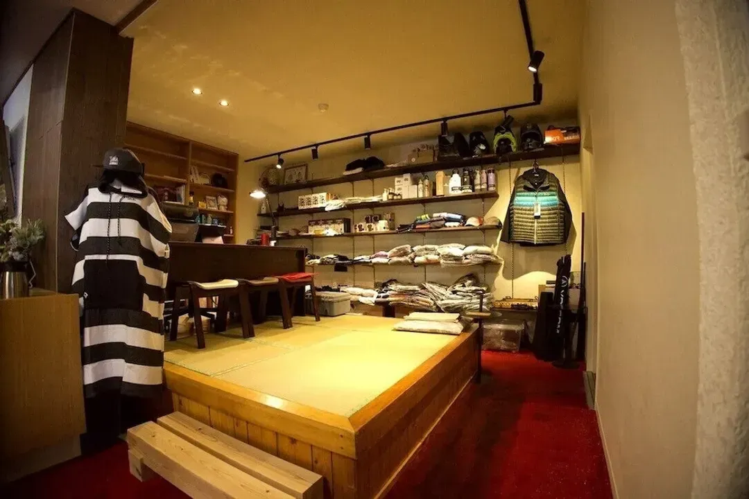 Concierge desk