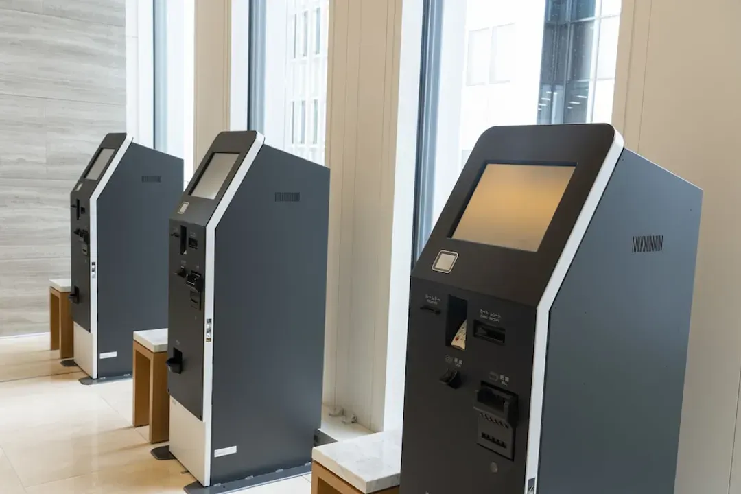 Check-in/check-out kiosk