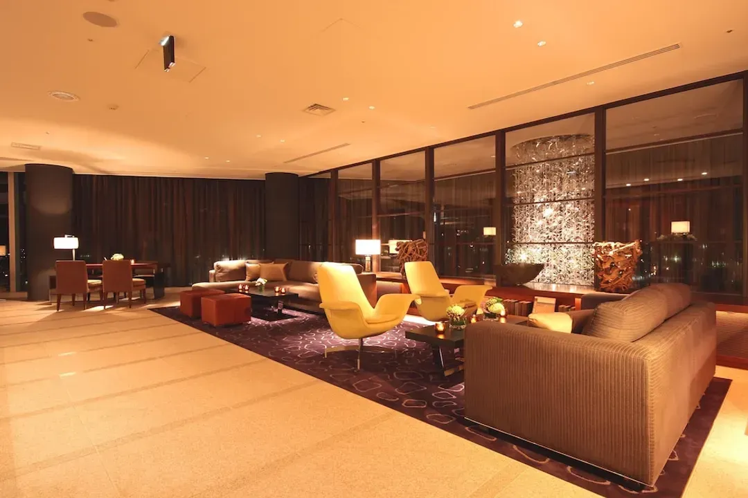 Lobby sitting area