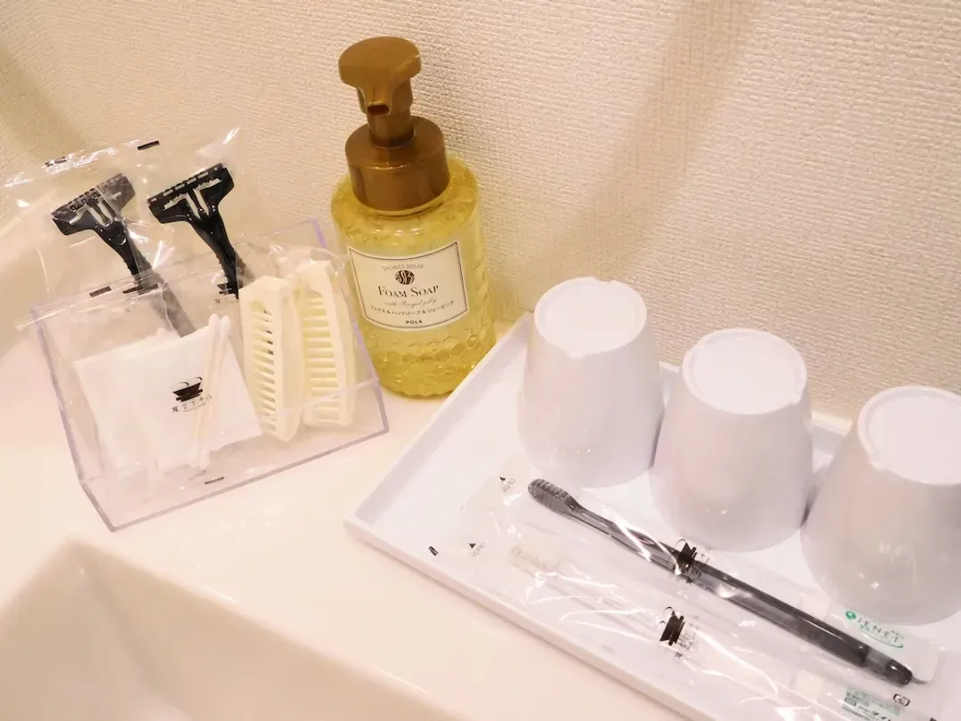 Room amenity