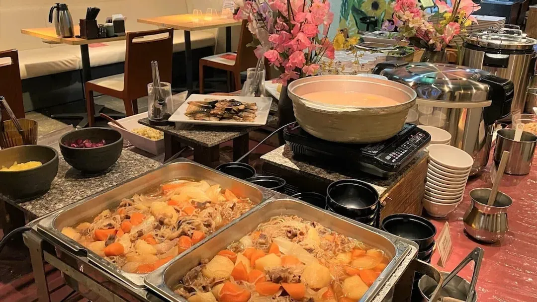 Breakfast buffet