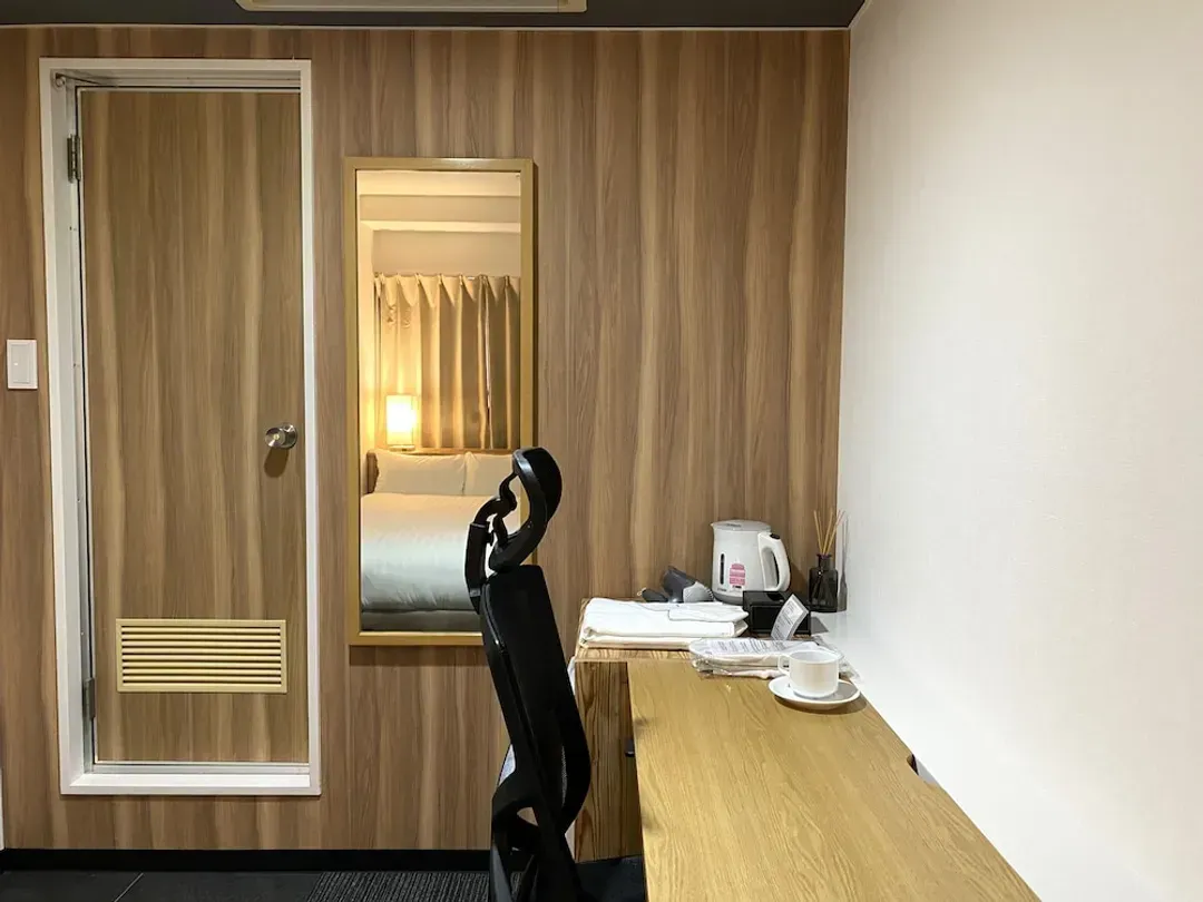 Room amenity