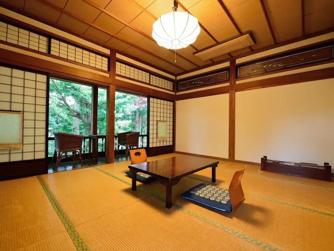 In-room dining