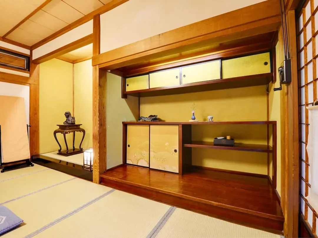 Room amenity
