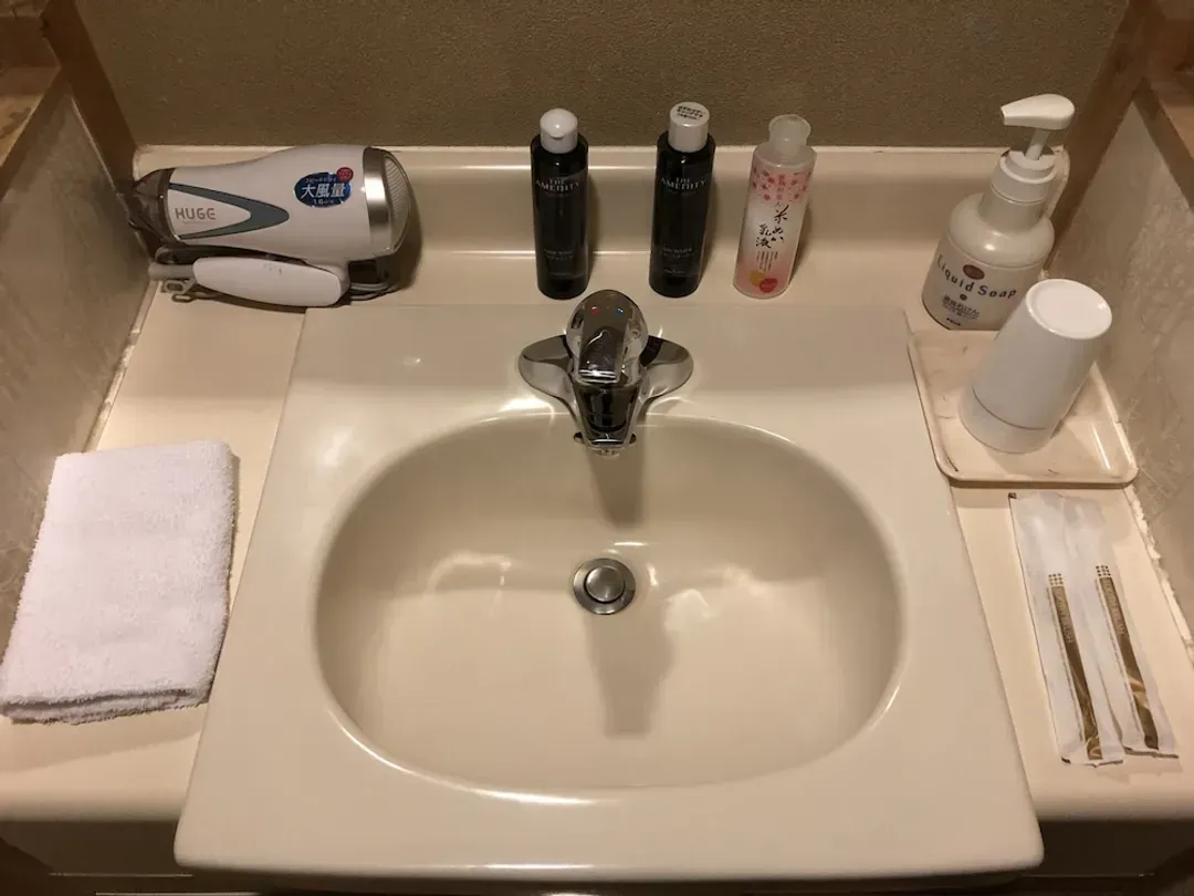 Room amenity