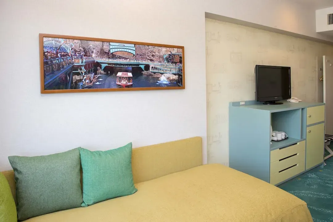 Room amenity