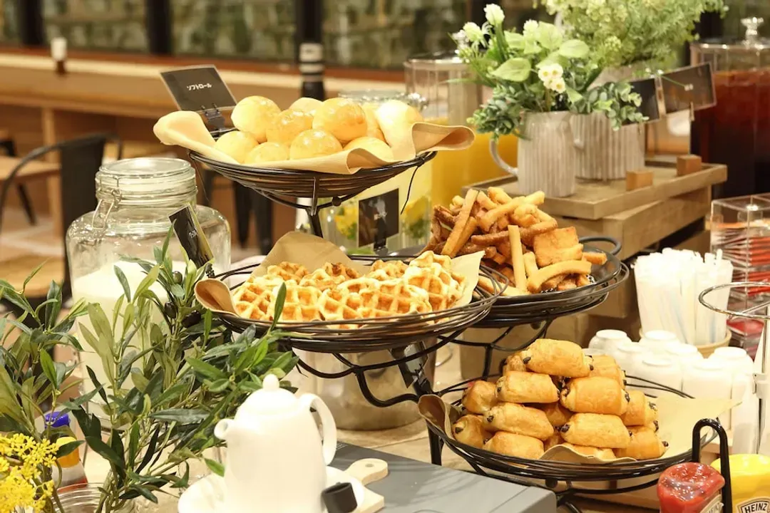 Breakfast buffet