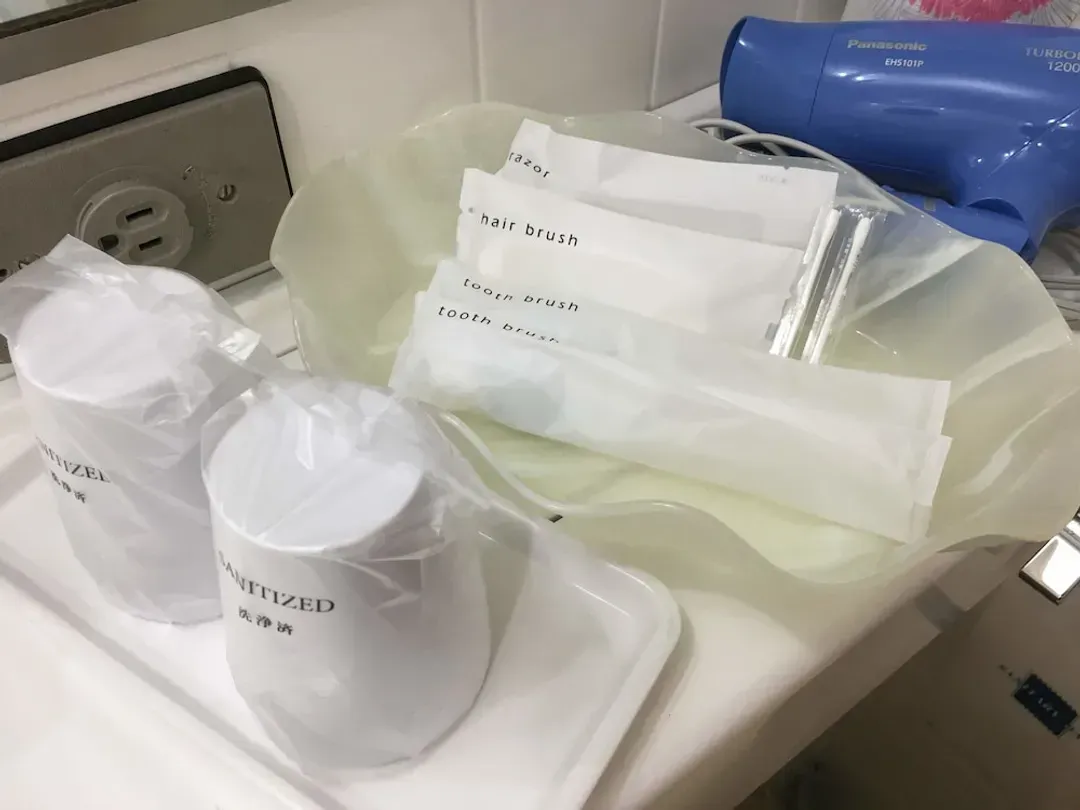 Bathroom amenities