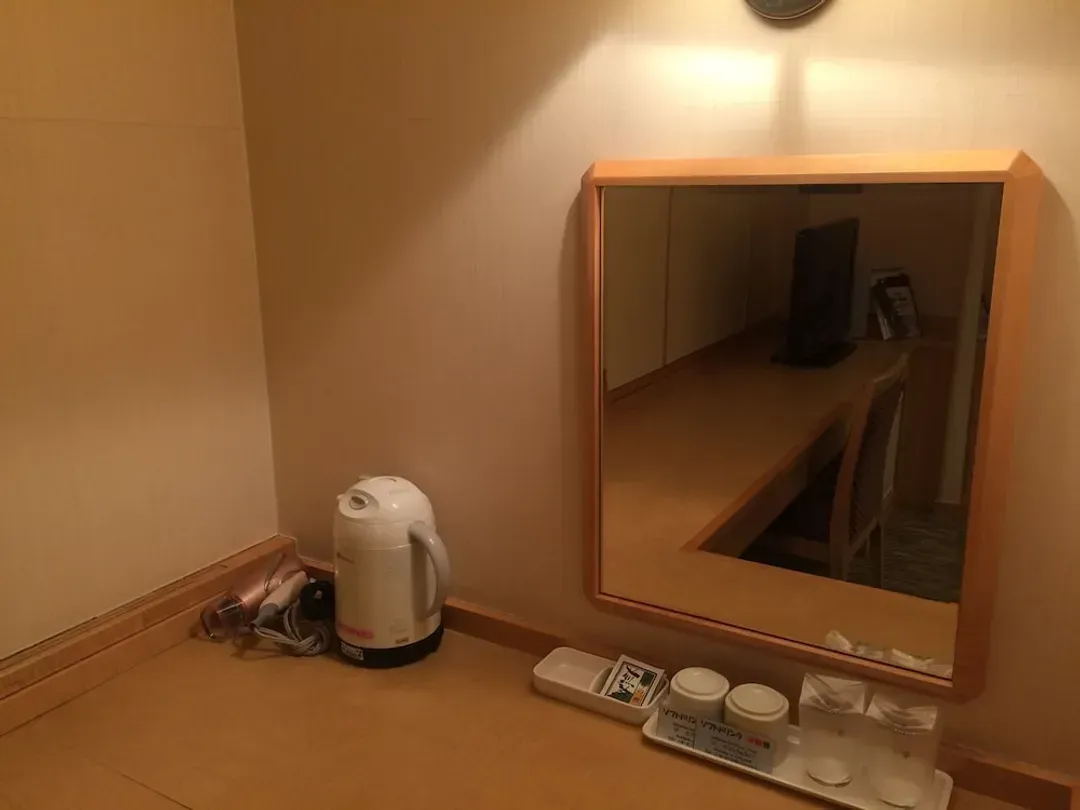 Room amenity