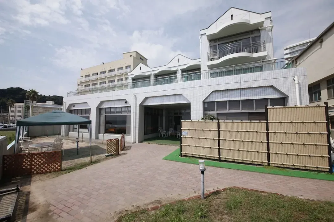 Primary image