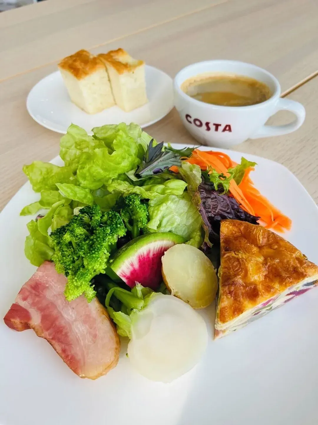 Breakfast meal