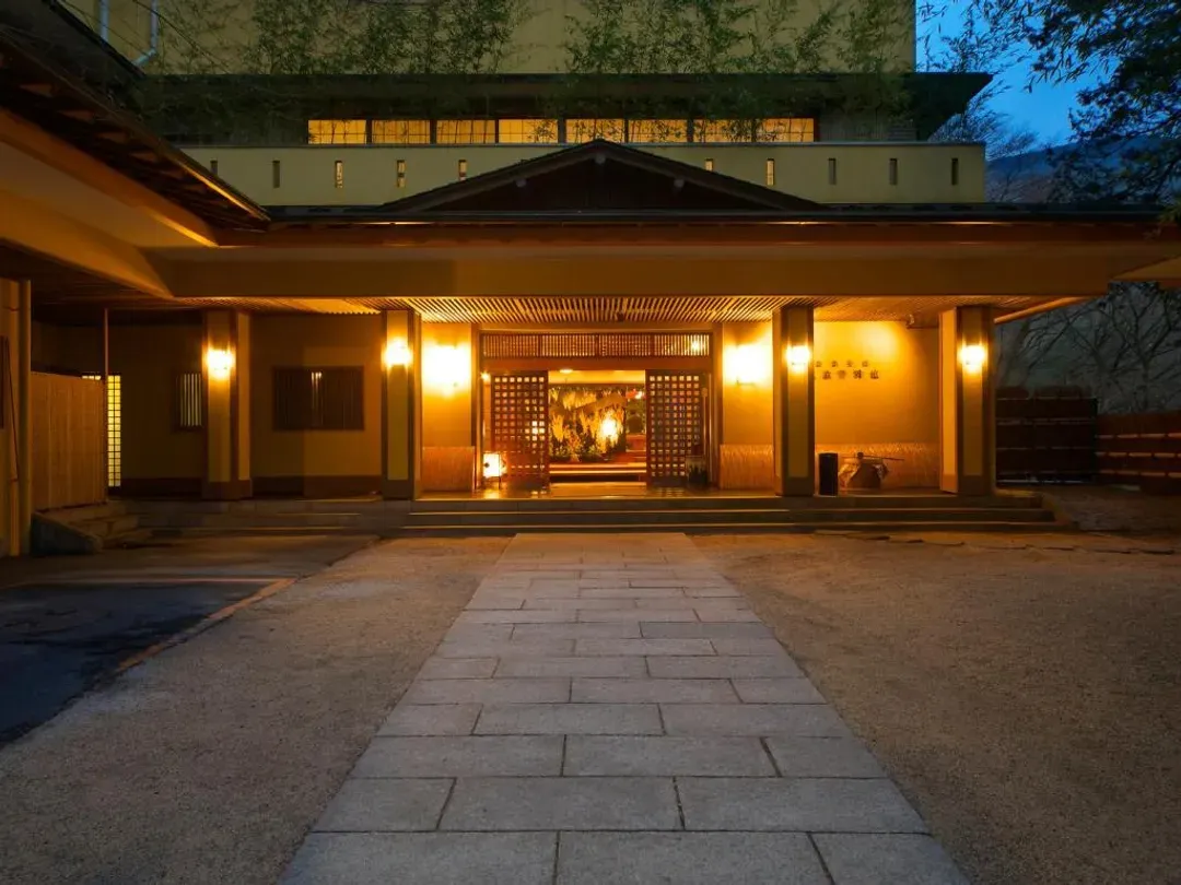 四季之湯座敷 武藏野別館｜近箱根登山鐵道&蛇骨橋-13