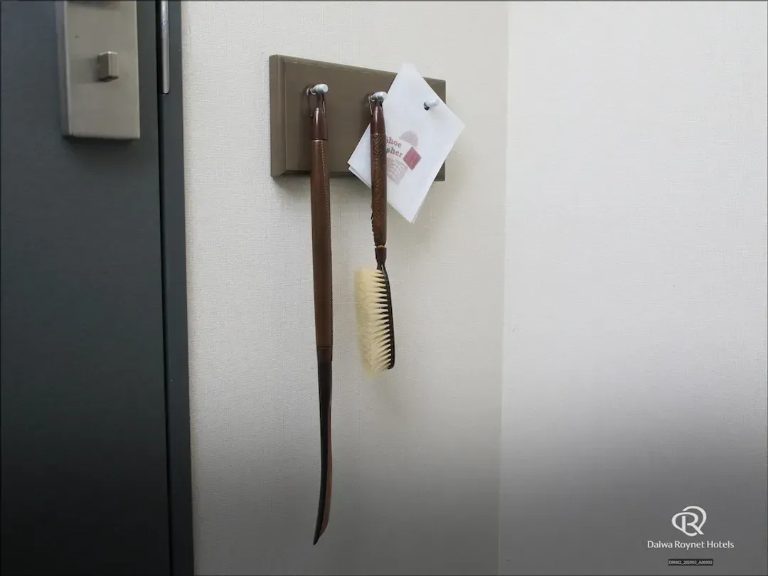 Room amenity