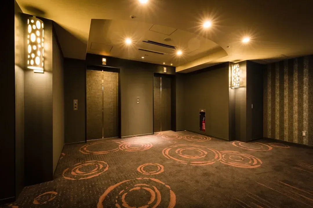 Elevator