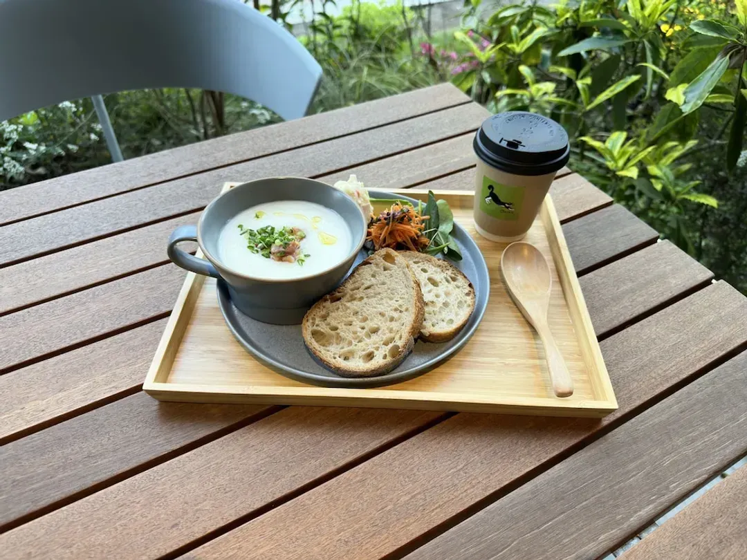 Breakfast meal