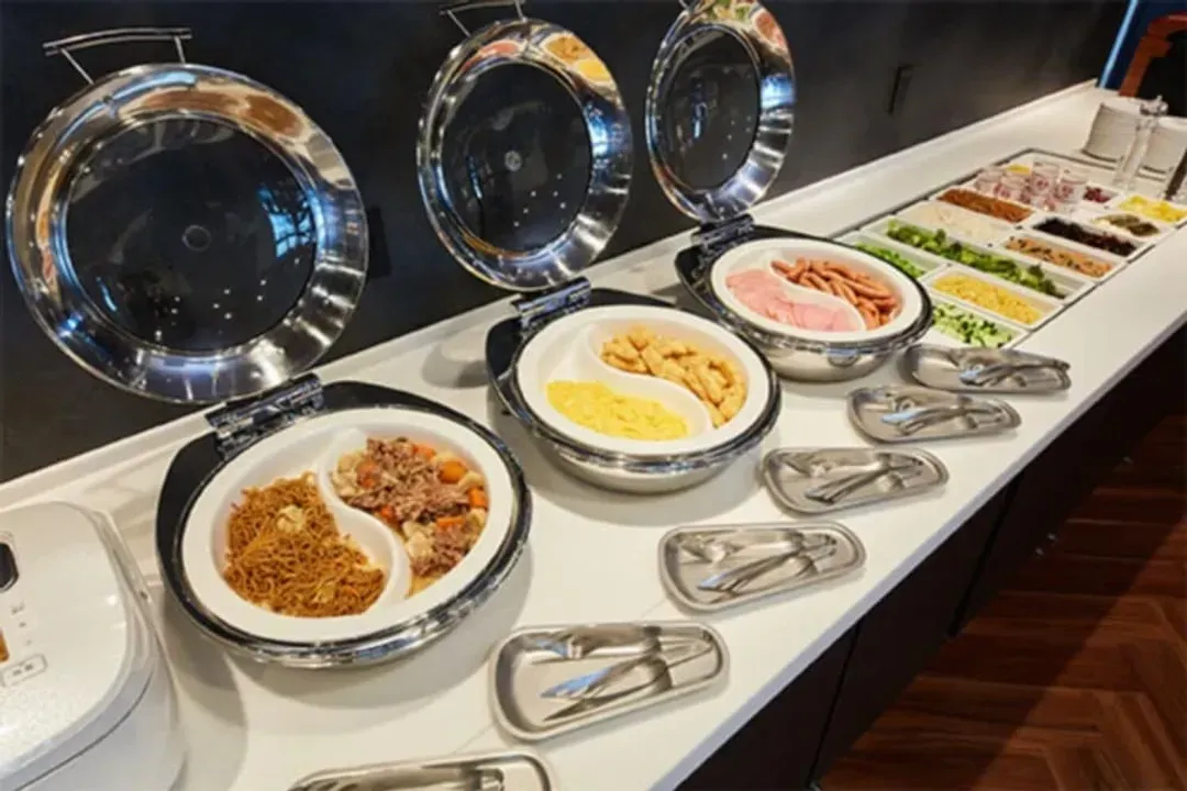 Breakfast buffet