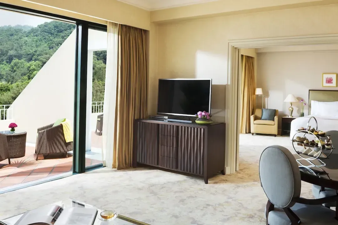 Room amenity