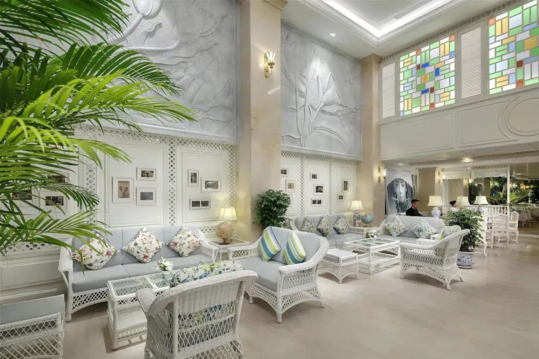 Lobby sitting area