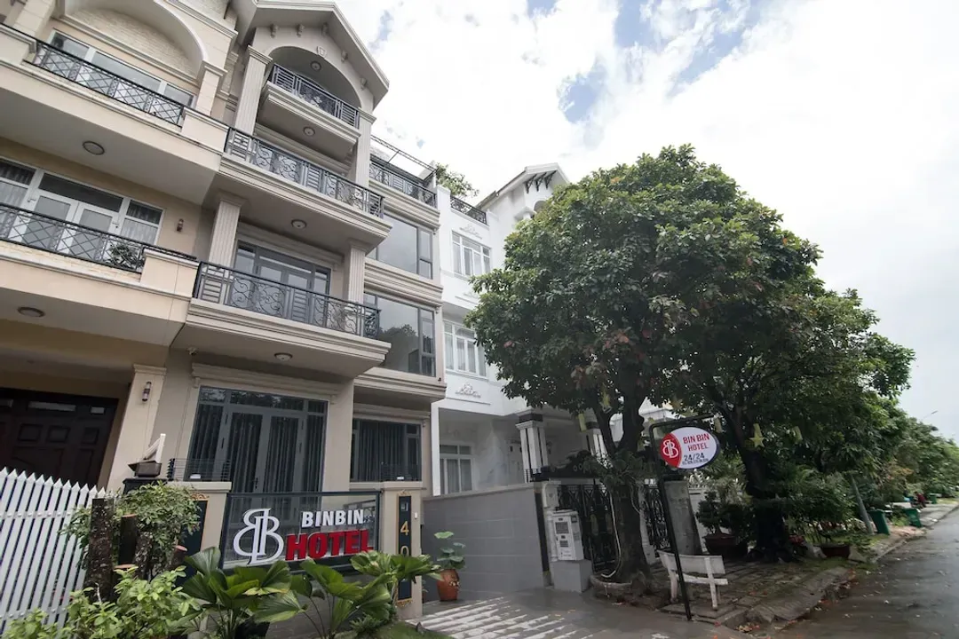 胡志明市-賓賓 7 號瑞德多茲頂級酒店 - 近孫德勝大學