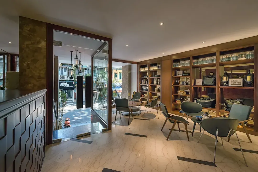 Lobby sitting area