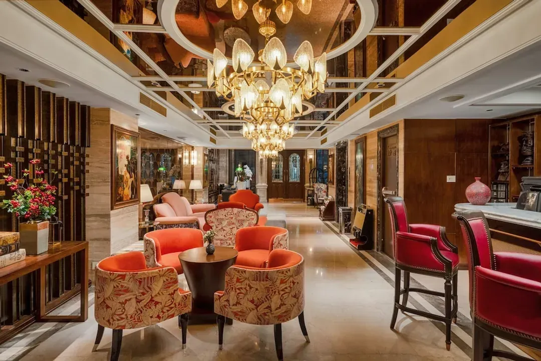 Lobby sitting area