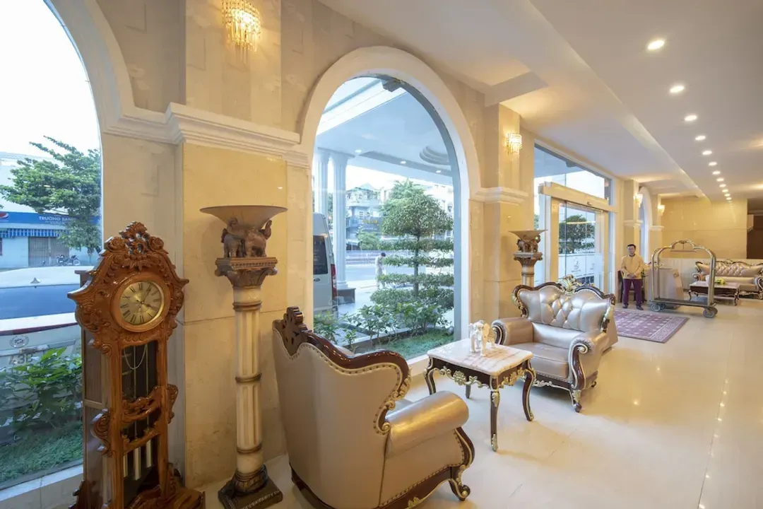 Concierge desk