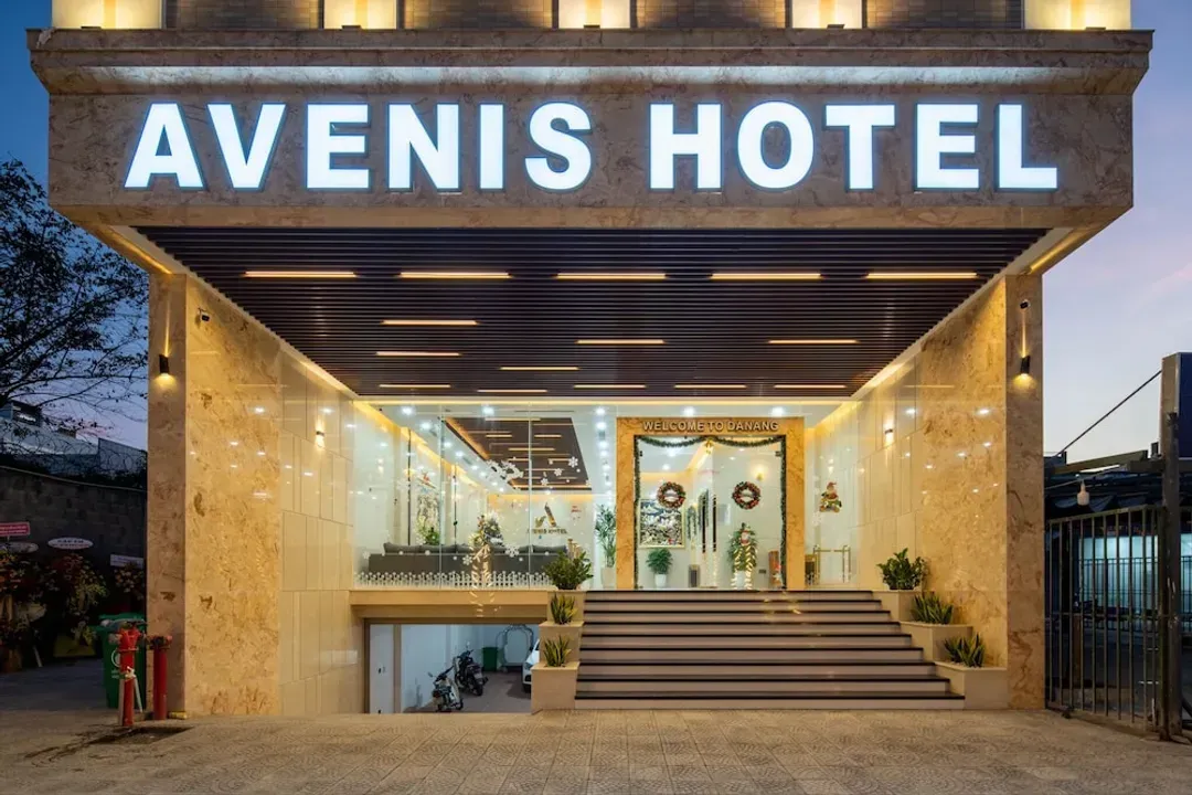峴港市-Avenis Hotel
