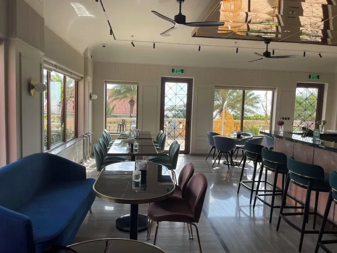 Cafe
