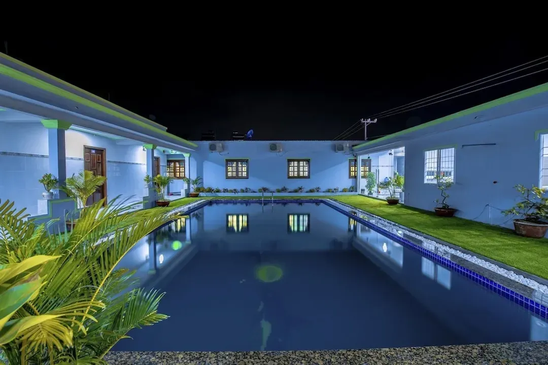 Outdoor pool