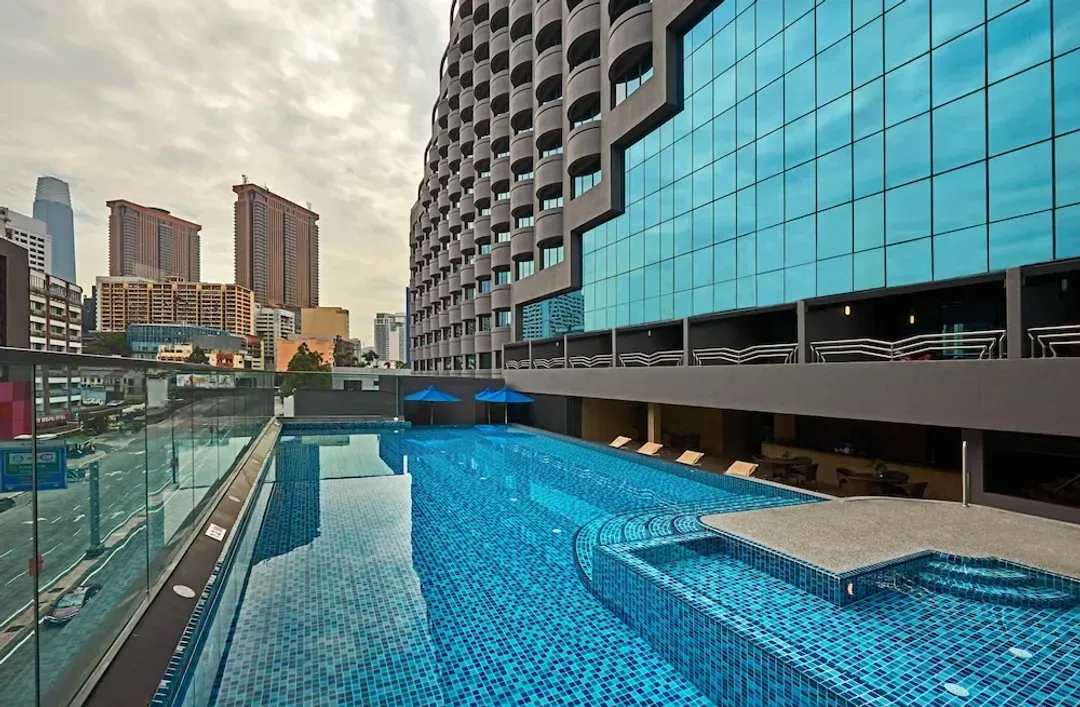 Rooftop pool