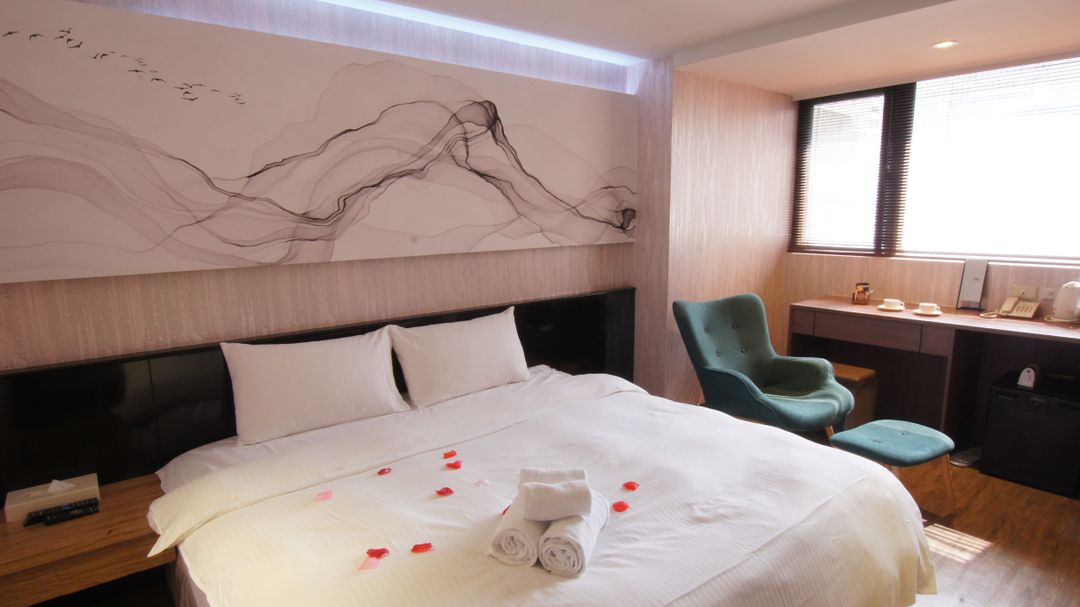 台北市-千彩格精品旅店|寵物友善