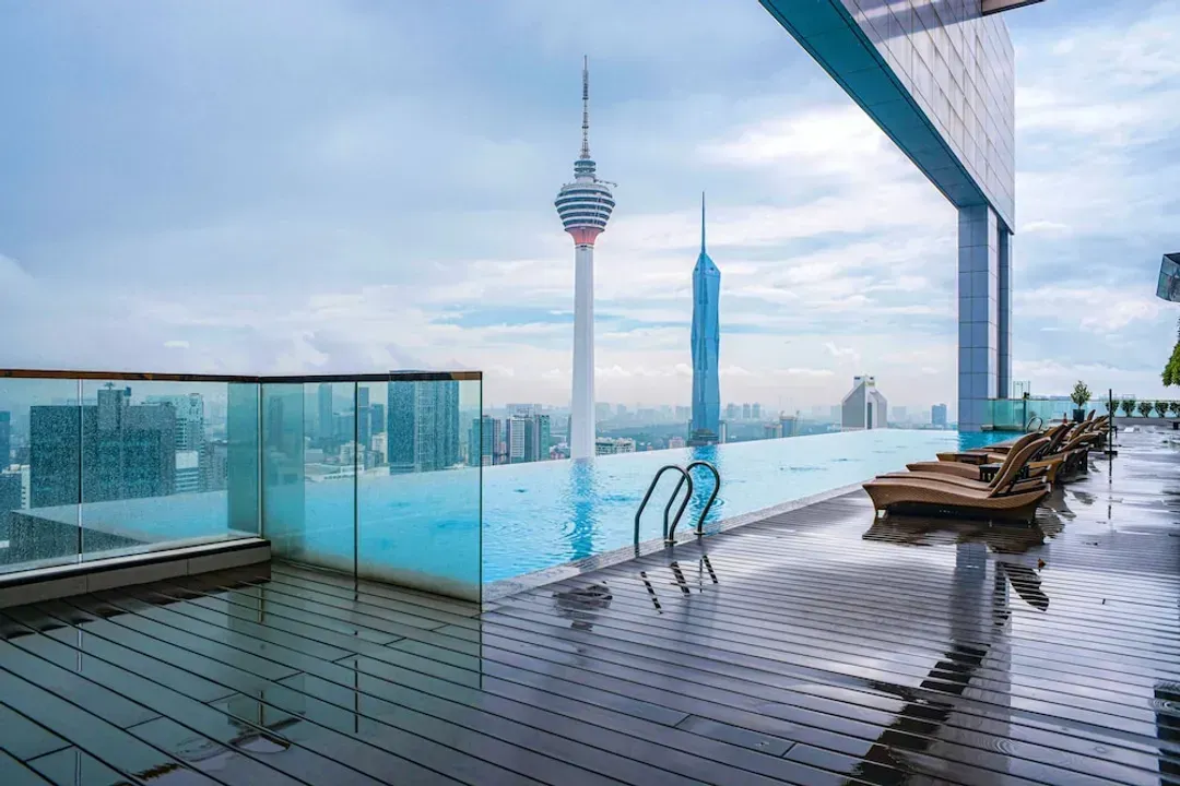 Rooftop pool
